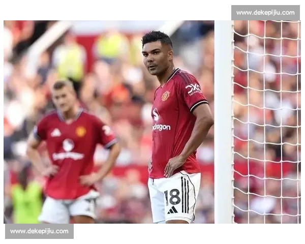 卡塞米罗铁心留曼联剑指 2026 世界杯:安帅力挺 + 英超淬炼铸就中场磐石 卡塞米罗铁心留曼联剑指 2026 世界杯:安帅力挺 + 英超淬炼铸就中场磐石