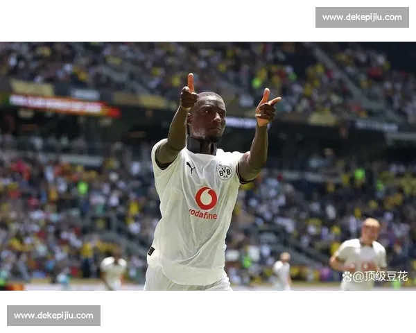 巴拉圭名哨贝尼特斯主裁世俱杯焦点战:马梅洛迪日落 VS 多特蒙德 巴拉圭名哨贝尼特斯主裁世俱杯焦点战:马梅洛迪日落 VS 多特蒙德