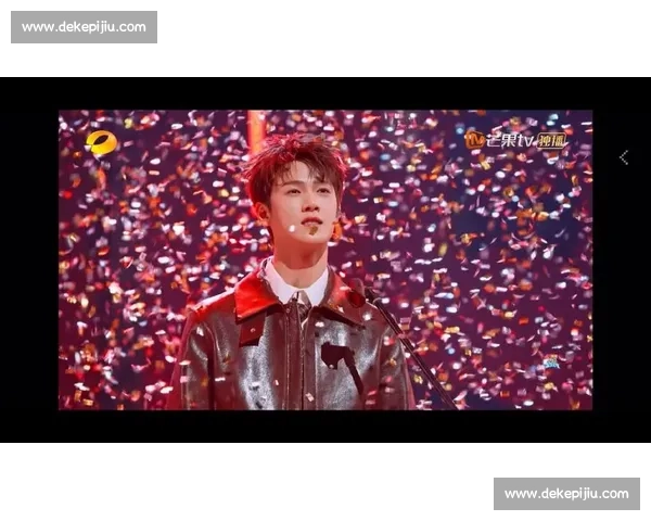 李昀锐邢武篮球路透释出!红色球服点燃体育生荷尔蒙风暴 李昀锐邢武篮球路透释出!红色球服点燃体育生荷尔蒙风暴