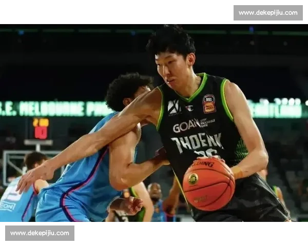 周琦爱子幼儿园毕业！与男篮叔叔互动害羞萌翻全网