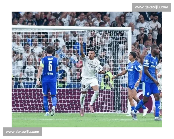 铁人三项专家炮轰皇马高温赛程:国际足联过时标准低估致命风险